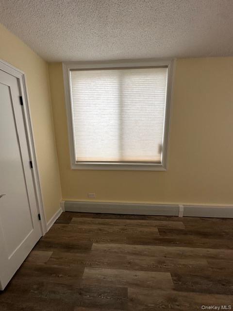 Building Photo - 14 Nosband Ave