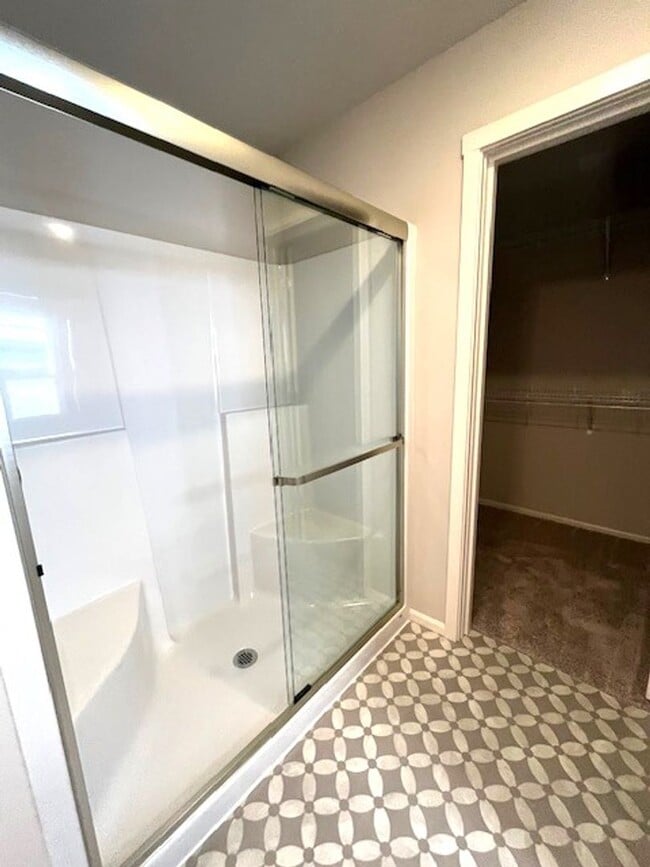 Building Photo - New 4 Bedroom 2.5 Bath Home McMinnville OR