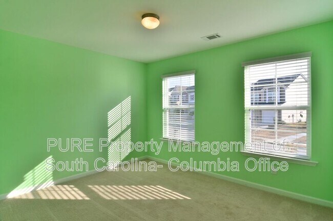 Building Photo - 242 Hawkins Creek Rd