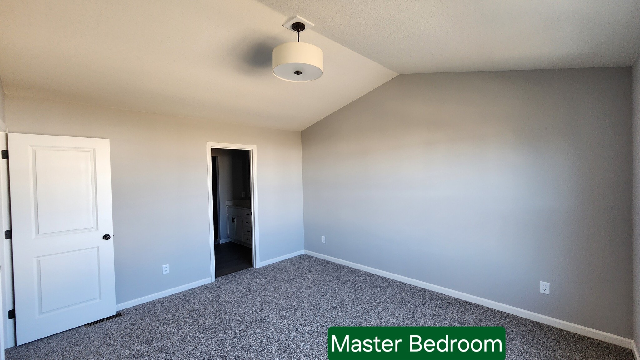 Building Photo - 10229 Goodview Cir S