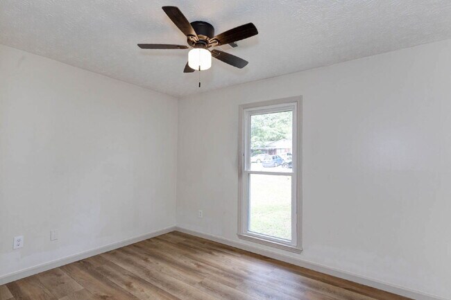 Building Photo - Completely Renovated 3BR/2BA in Columbus — Minutes from Fort Benning