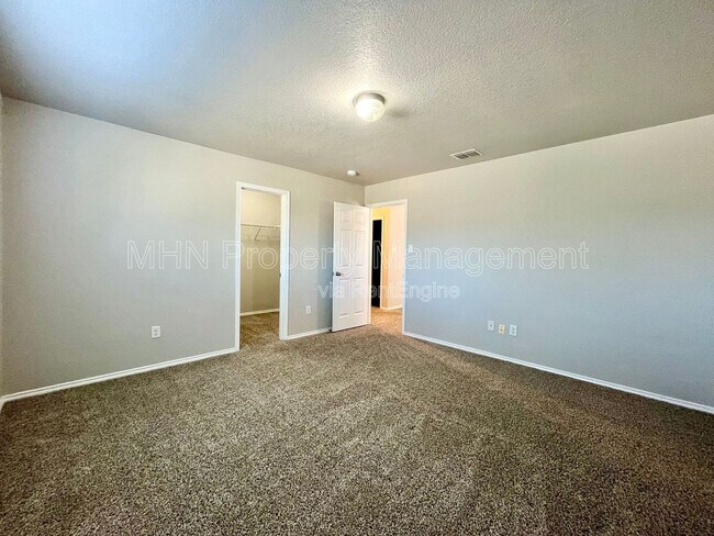 Building Photo - 7551 Paraiso Haven