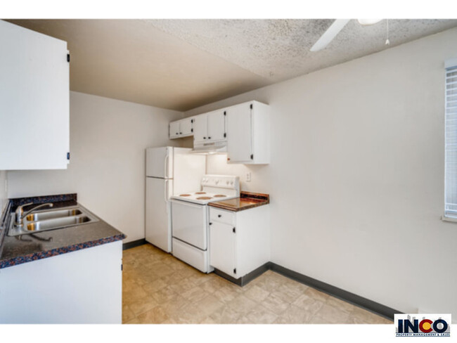Building Photo - 3680 S Lowell Blvd