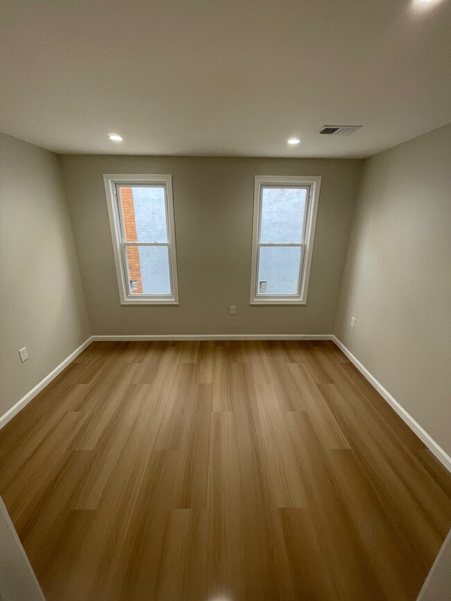 Building Photo - S. Carey - B