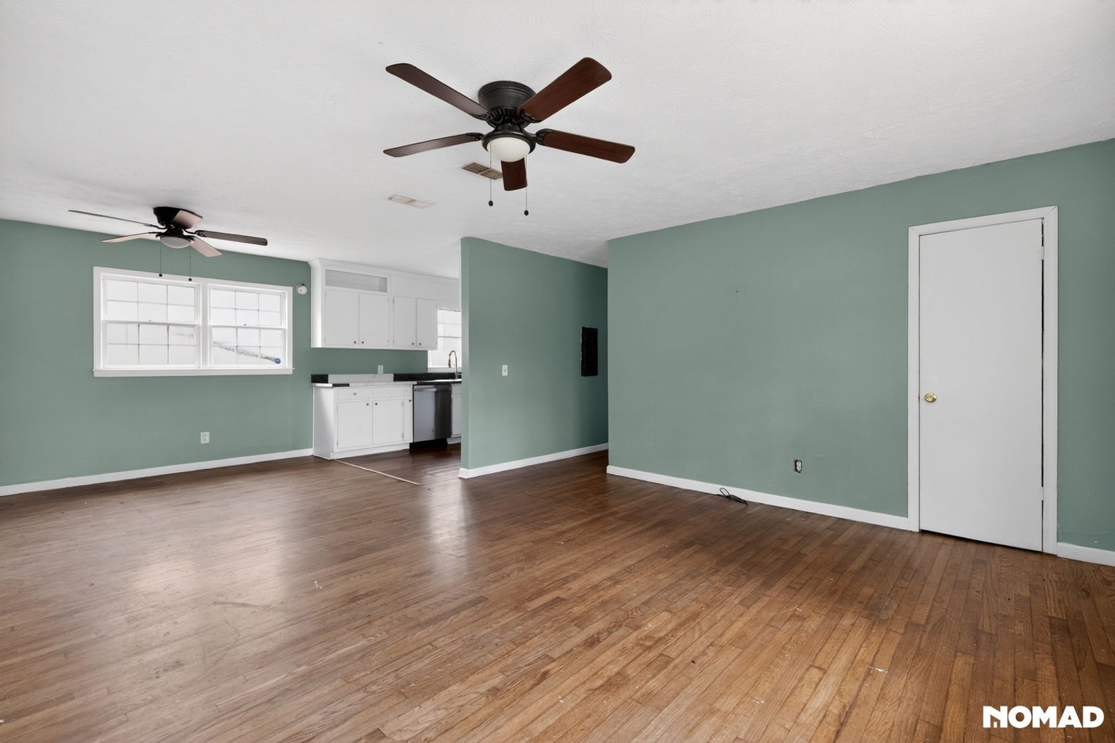 Building Photo - 1471 Stringer Rd