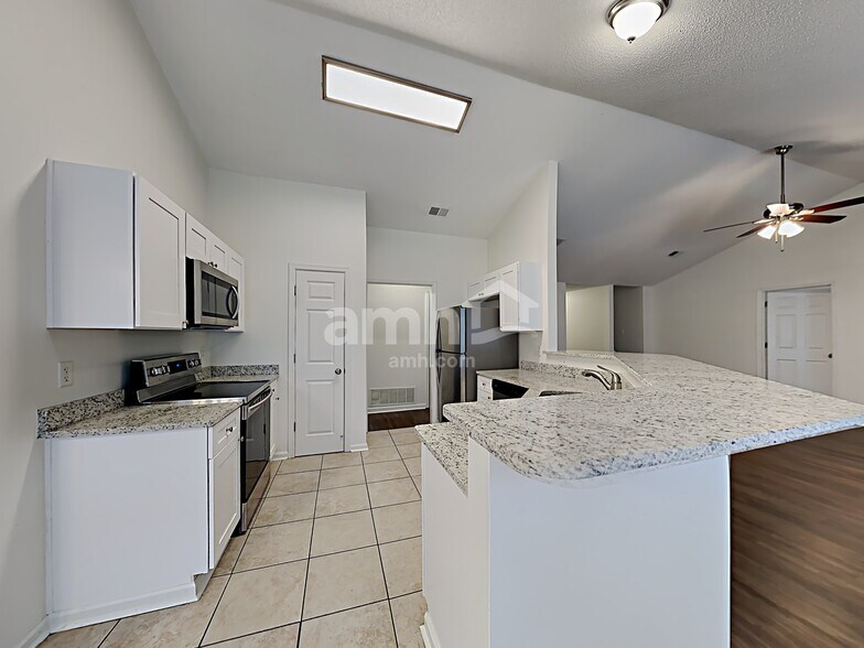 Building Photo - 11578 Milton Ridge Cove