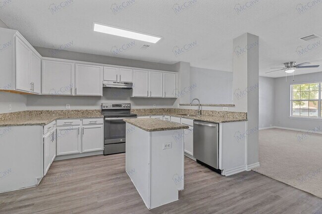 Building Photo - 3100 Spenrock Ct