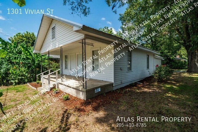 Building Photo - 1301 Vivian St SW