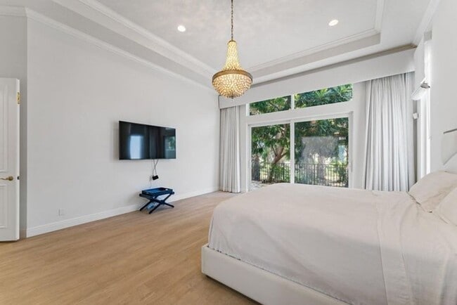 Building Photo - 128 Abondance Dr