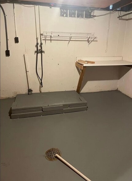 Building Photo - 2326 Fairy Bell Dr