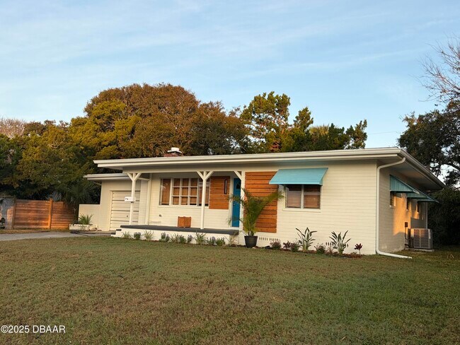 Building Photo - 117 Magnolia Dr