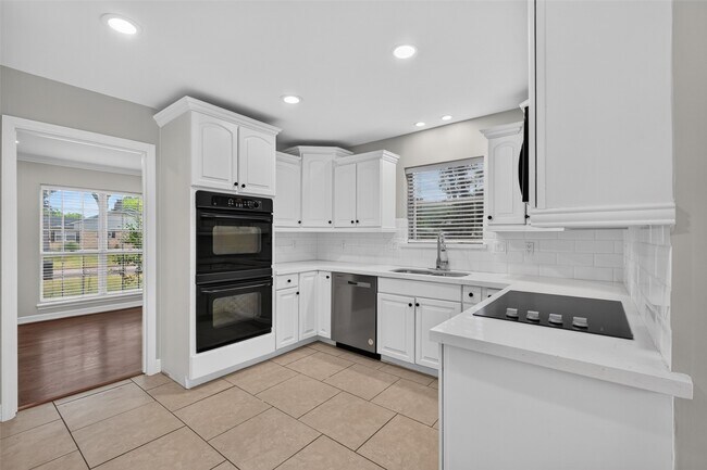 Building Photo - 1503 Shannon Valley Dr