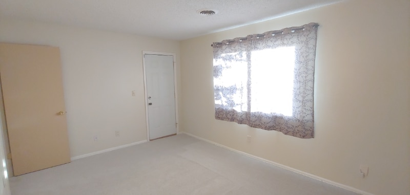 Building Photo - 6540 Delmonico Dr