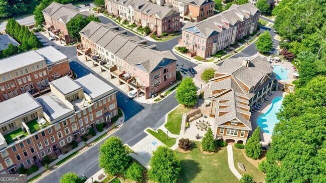 Building Photo - 900 River Vista Drive