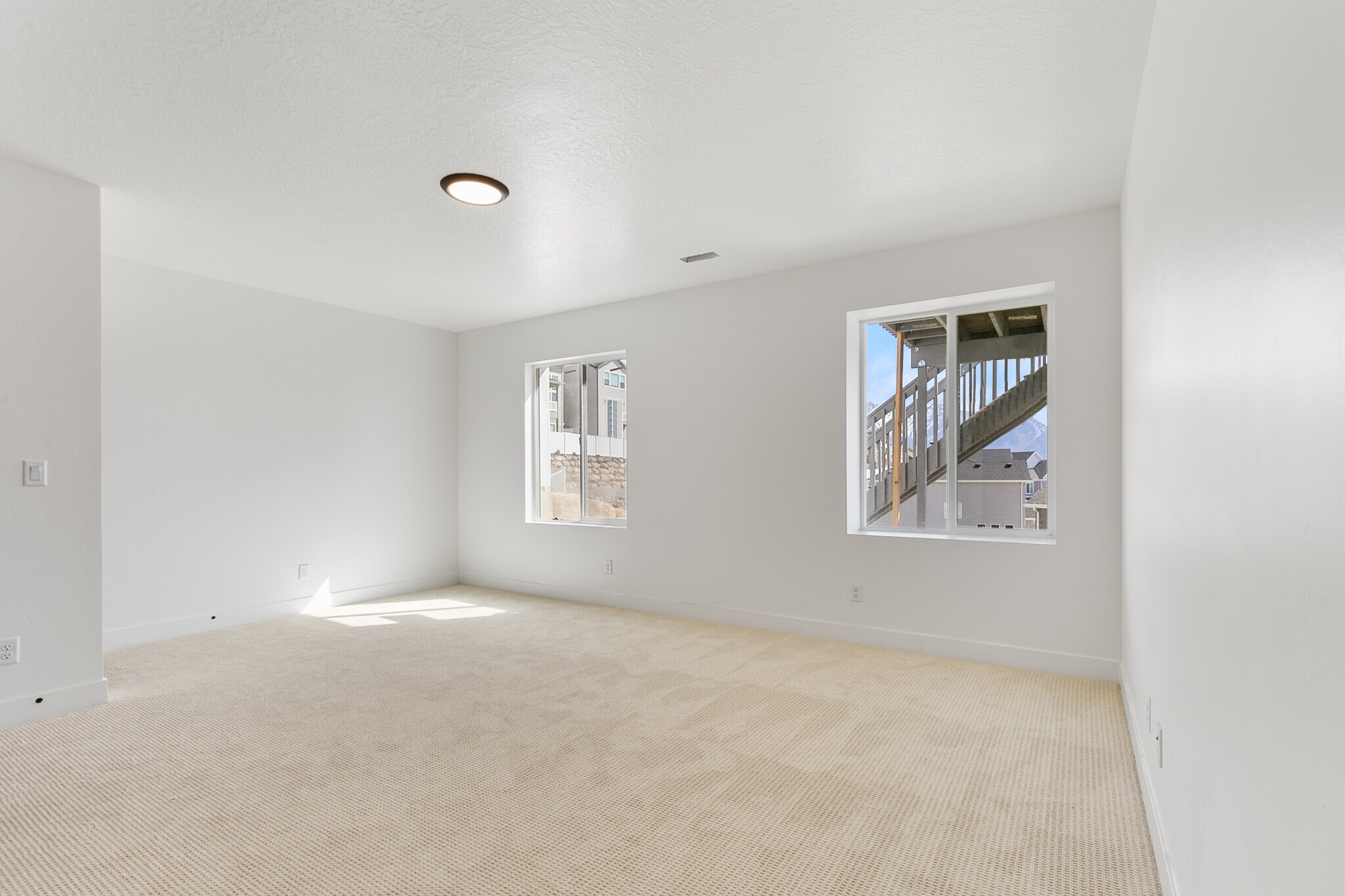 Building Photo - 3994 N 900 W