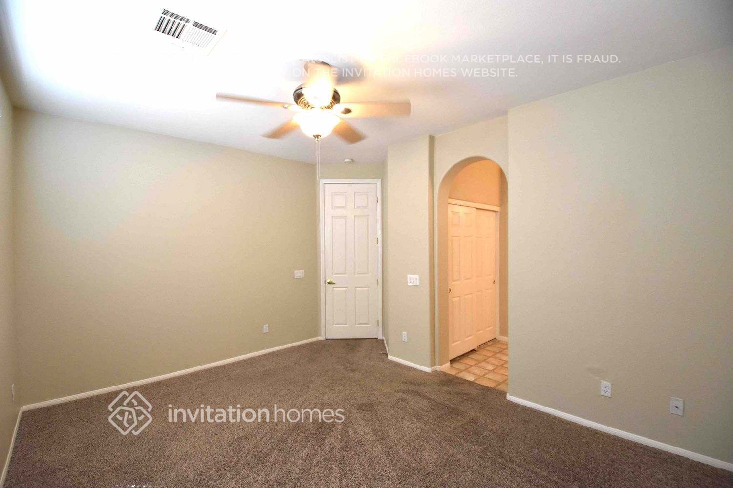 Building Photo - 646 Pinetop Lake St