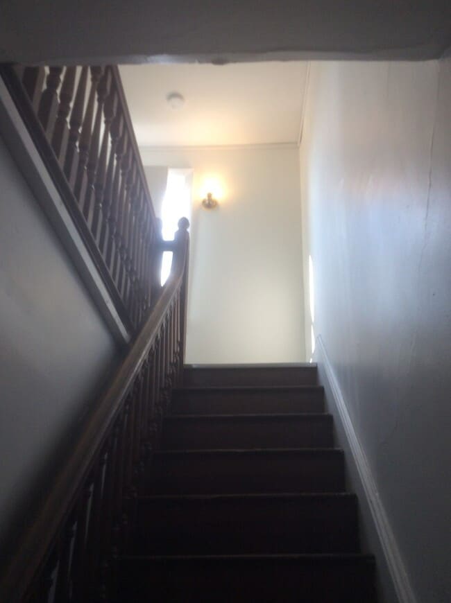 Building Photo - 2 Bedroom Apartment-York City SD