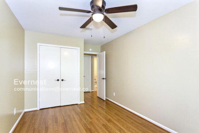 Building Photo - 804 Vestavia Villa Ct