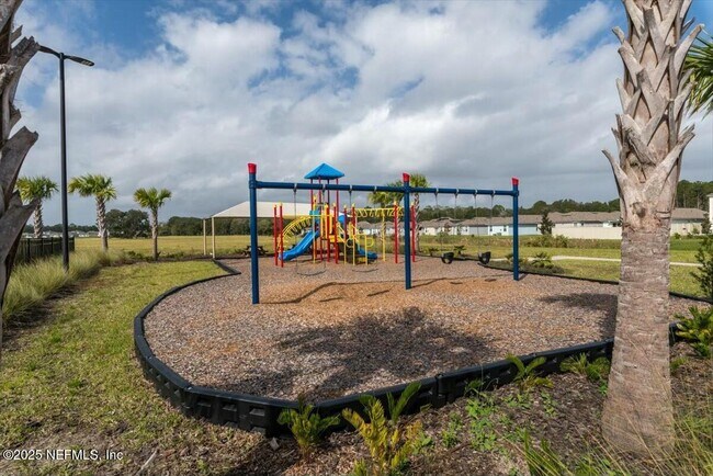 Building Photo - 184 Logrono Ct