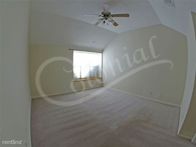 Building Photo - AVAILABLE MID JANUARY!!!