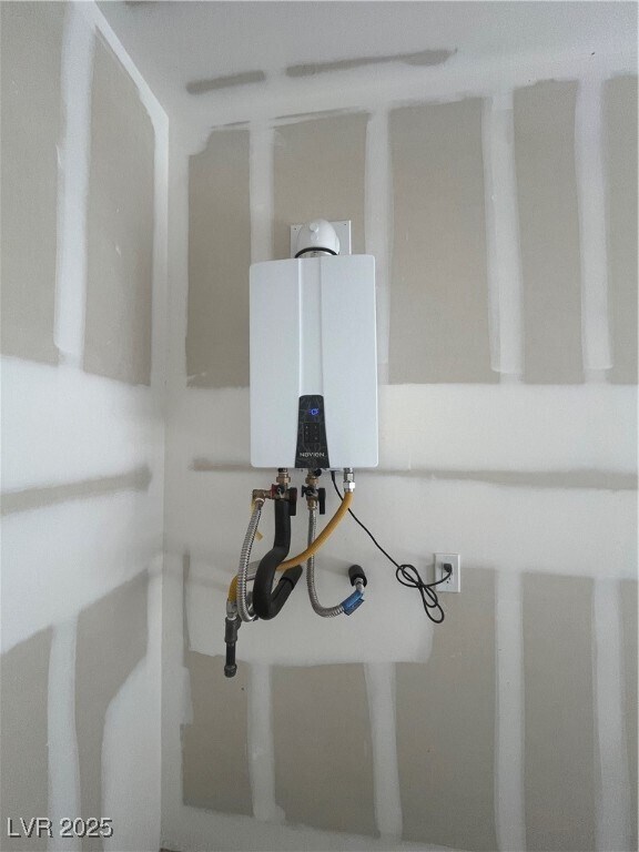 Building Photo - 510 Golden Cardinal Ave