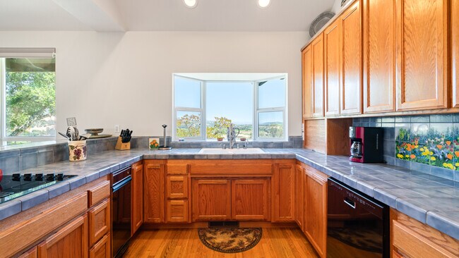 Building Photo - 27750 Asti Rd
