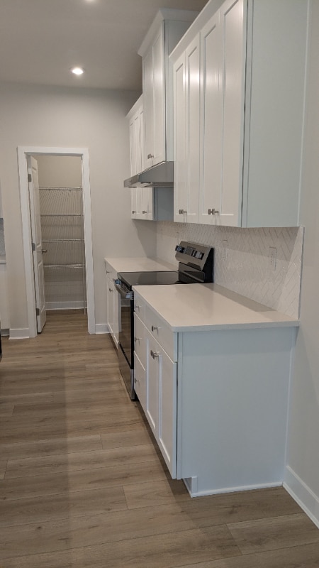 Building Photo - 136 Wood Land Ave