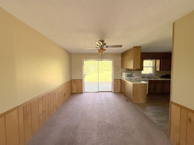 Building Photo - 6079 Wall Triana Hwy