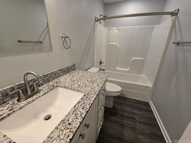Building Photo - 802 Schley