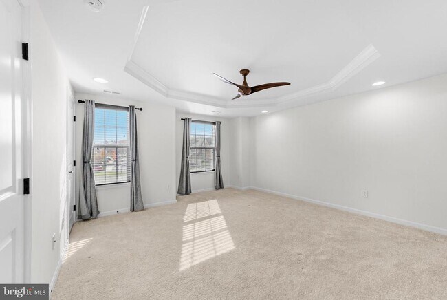 Building Photo - 42 Sundance Dr