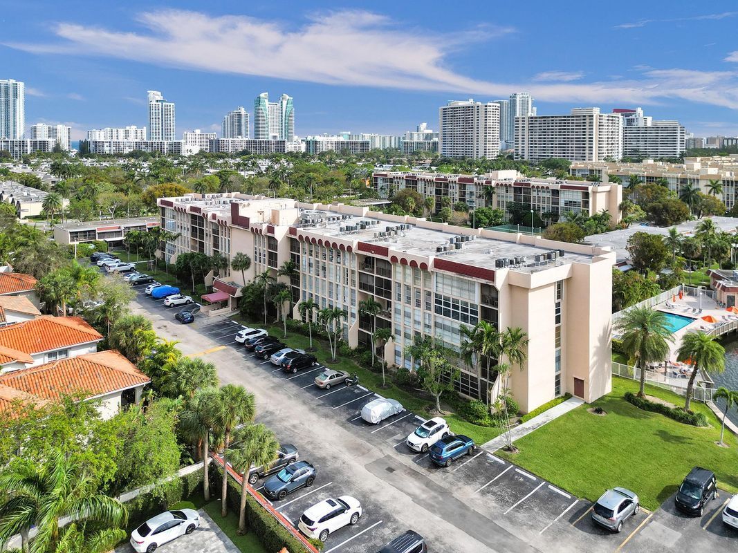 Building Photo - 2001 Atlantic Shores Blvd