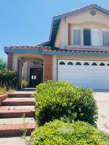 Building Photo - 2371 Wandering Ridge Dr