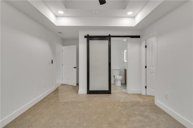 Building Photo - 2358 Tilson Rd