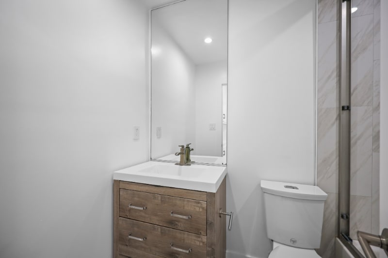 Building Photo - 1101 N Flower St