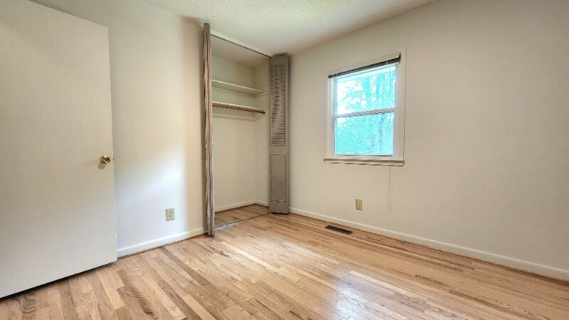 Building Photo - 2703 Candlenut Rd