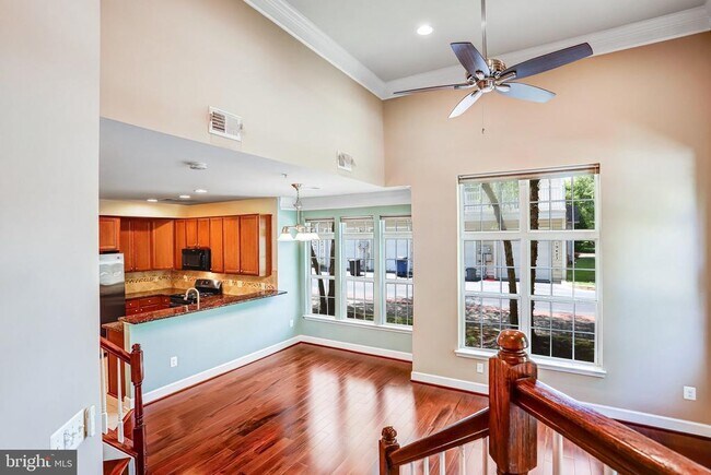 Building Photo - 13526 Waterford Hills Boulevard