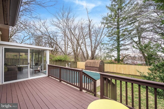 Building Photo - 3315 Pendleton Dr