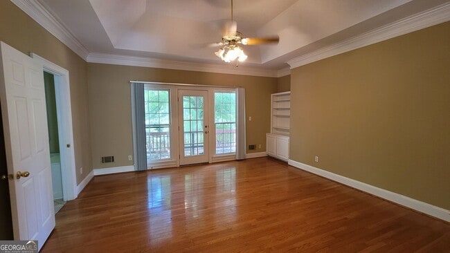 Building Photo - 5005 Johns Creek Ct