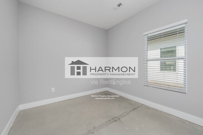 Building Photo - 2160 S Thatcher Ct