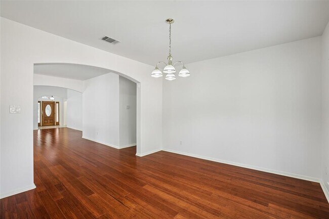 Building Photo - 11736 Dunfries Ln