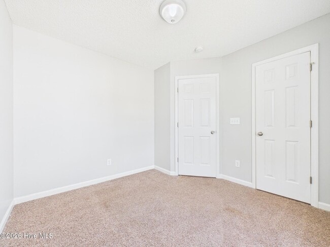 Building Photo - 17 Brantley Cir