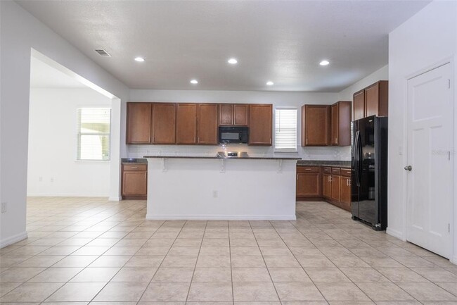 Building Photo - 133790 Ingelnook Dr