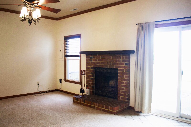 Building Photo - 202 Stonehall Ct