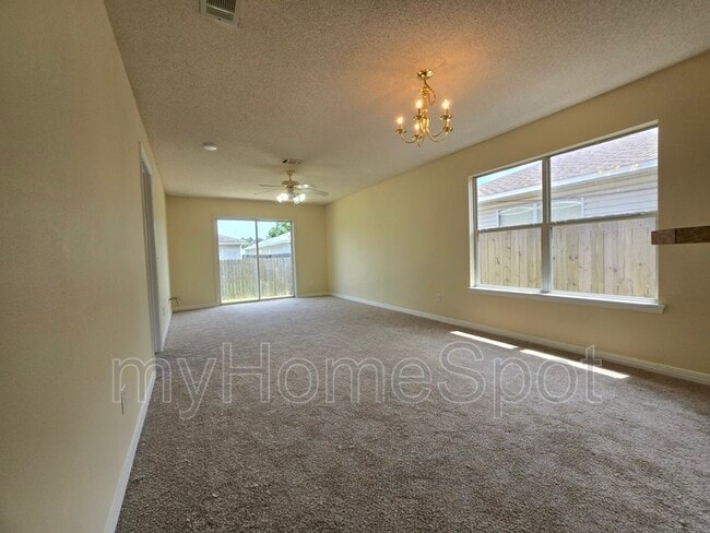Building Photo - 1082 Antigua Cir