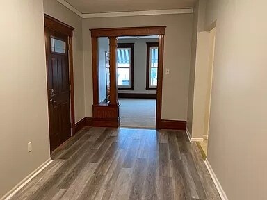 Building Photo - 103 W 2nd St