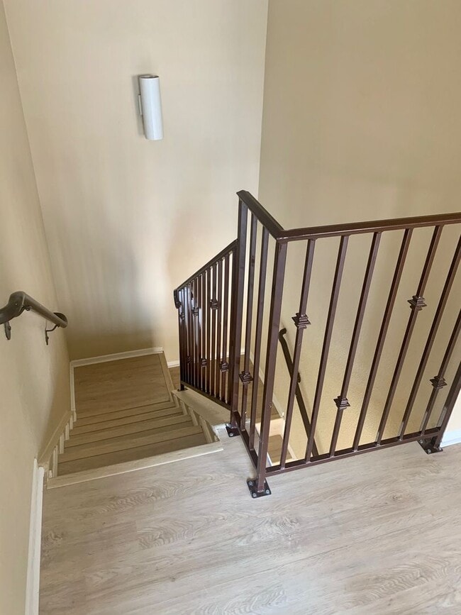 Building Photo - Gorgeous 2BR/2.5BA Condo in University City/Golden Triangle