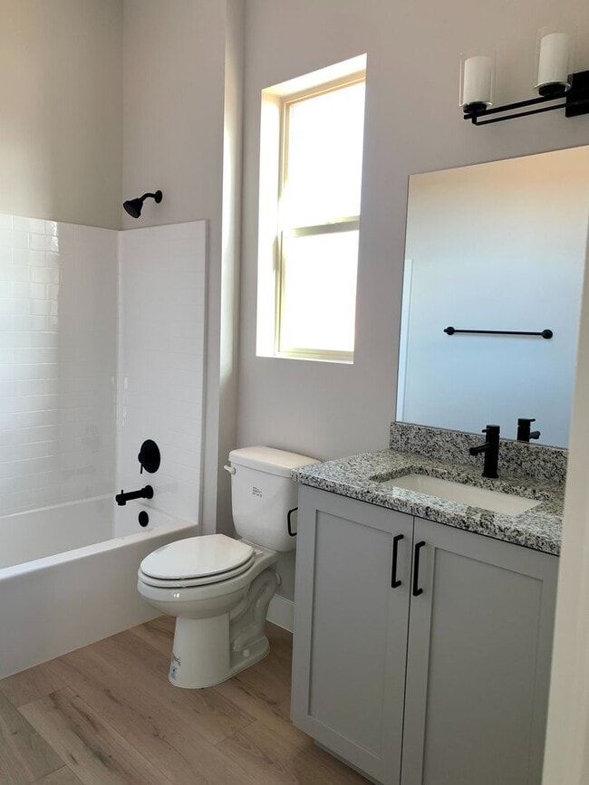 Building Photo - Brand New Two-Bedroom in Sun River 55+ Com...
