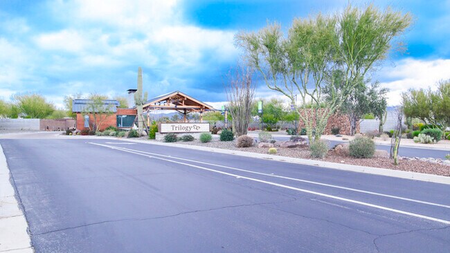 Building Photo - 3Bed/2Bath Home In Scottsdale! JOIN THE WA...