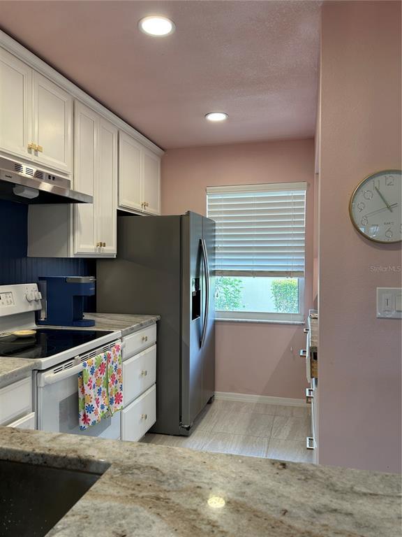 Building Photo - 433 Cerromar Ln