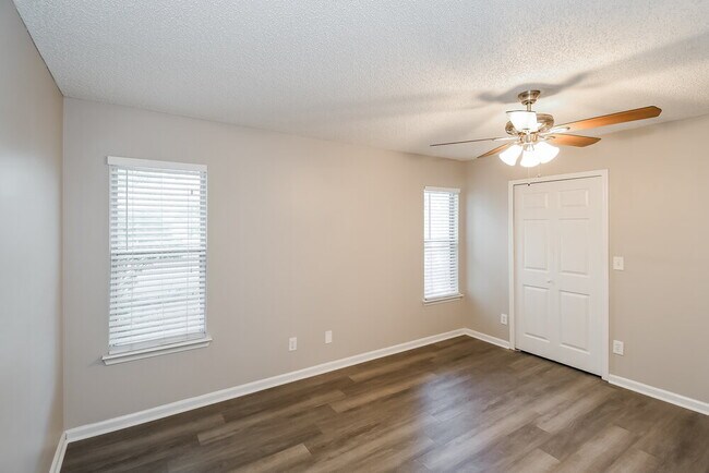 Building Photo - 278 Carriann Cove Ct